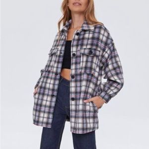 Forever21 on trend, plaid, button-up wool blend coat. Womens